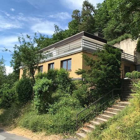Villa Holgenbach - Penthouse- Und Ferienwohnung Im Nationalpark Eifel 施莱登 外观 照片