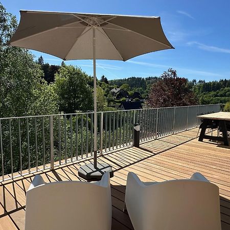 Villa Holgenbach - Penthouse- Und Ferienwohnung Im Nationalpark Eifel 施莱登 外观 照片