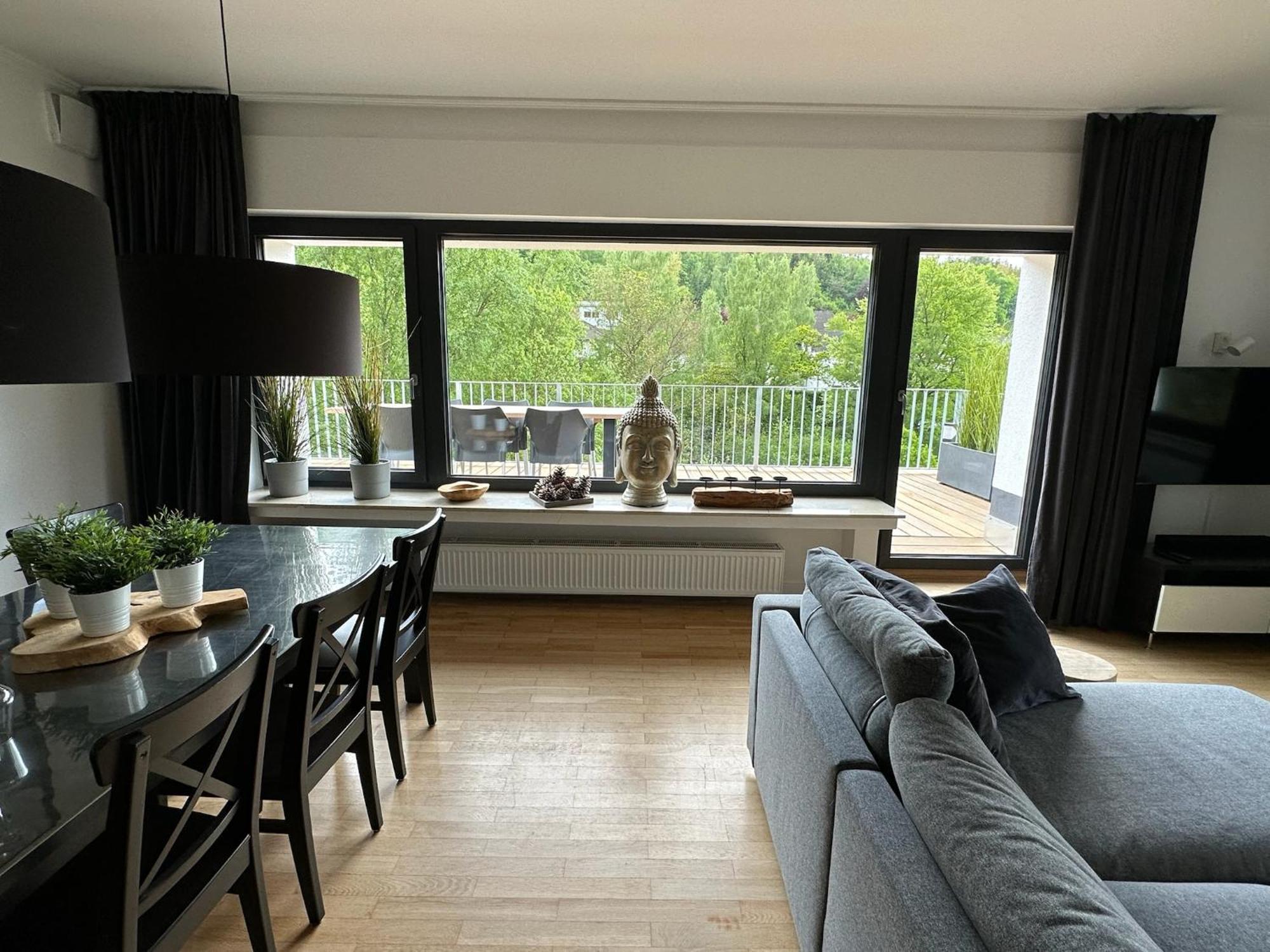 Villa Holgenbach - Penthouse- Und Ferienwohnung Im Nationalpark Eifel 施莱登 外观 照片